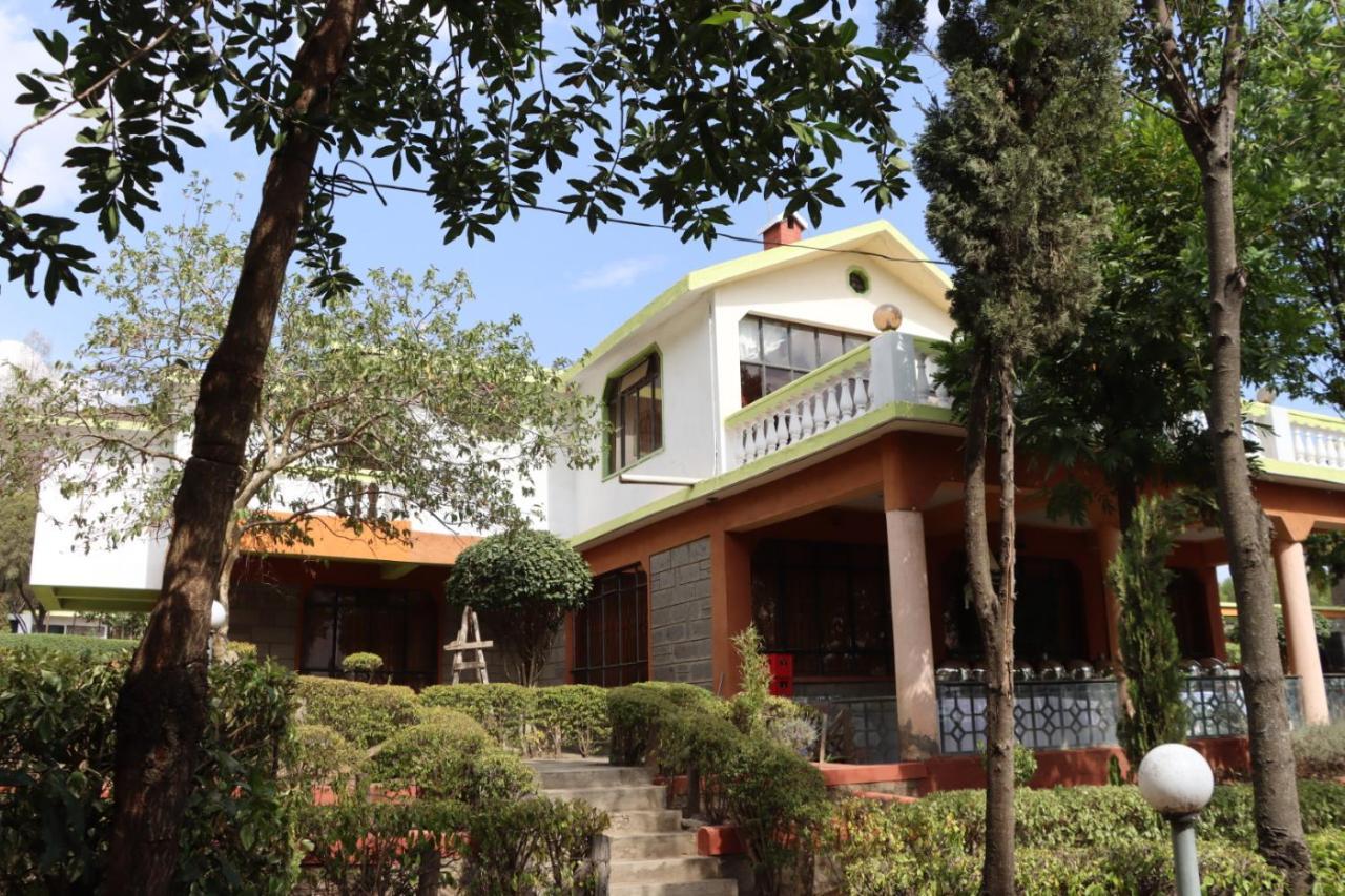 Mataman Gardens Hotel Naivasha Bagian luar foto