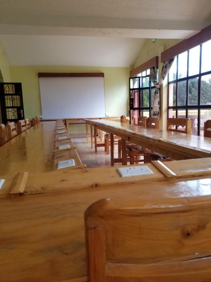 Mataman Gardens Hotel Naivasha Bagian luar foto